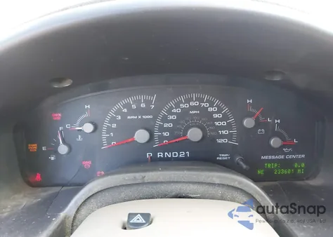 2004 Ford Expedition Eddie Bauer from USA, damaged, VIN 1FMPU18L44LB88612